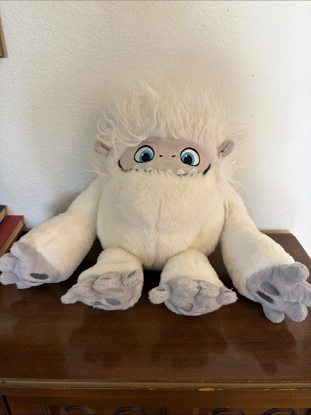 Dreamworks Abominable Plush White Yeti Stuffed Animal